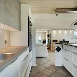 Ferienhaus Stunning Home In Blavand With Sauna Blåvand