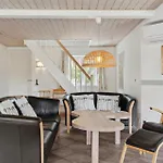 Stunning Home In Blavand With Sauna Ferienhaus Blåvand