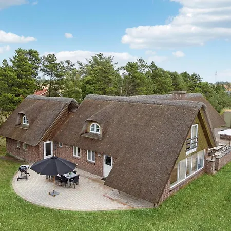 5 Bedroom Stunning In Tatil Evi Blåvand