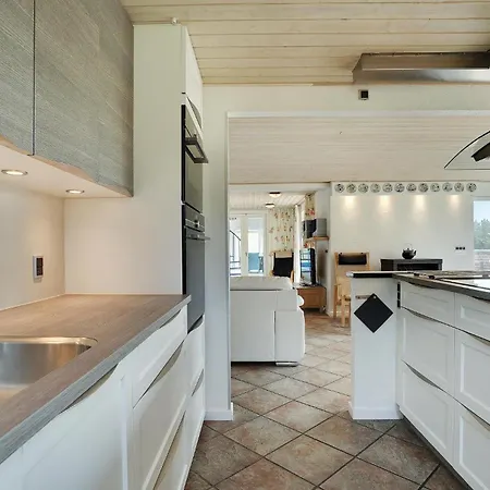 度假居 5 Bedroom Stunning In 布拉万德