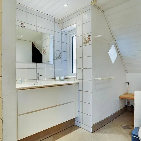 5 Bedroom Stunning In