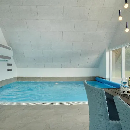 5 Bedroom Stunning In