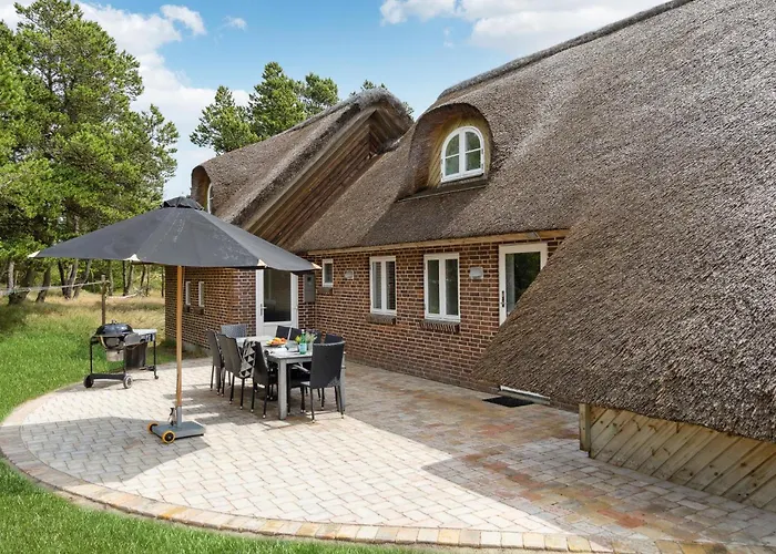 Ferienhaus 5 Bedroom Stunning In